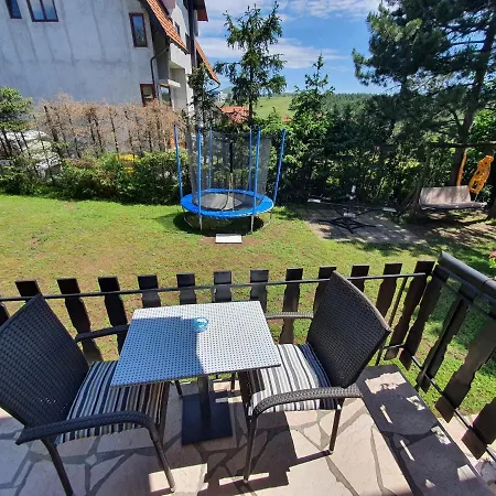 Milena - Dvoriste & Parking Apartman Zlatibor