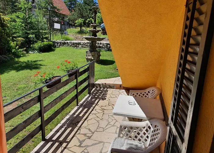 Apartman Milena - Dvoriste & Parking *