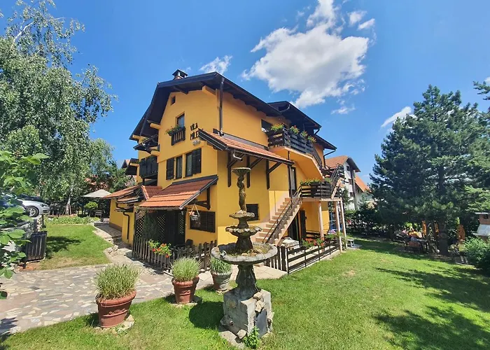 Apartman Milena - Dvoriste & Parking