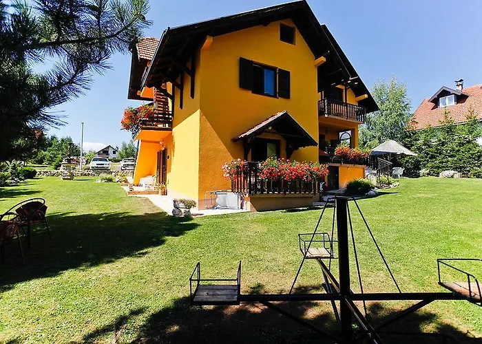 Milena - Dvoriste & Parking Apartman Zlatibor