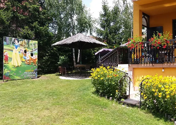 Milena - Dvoriste & Parking